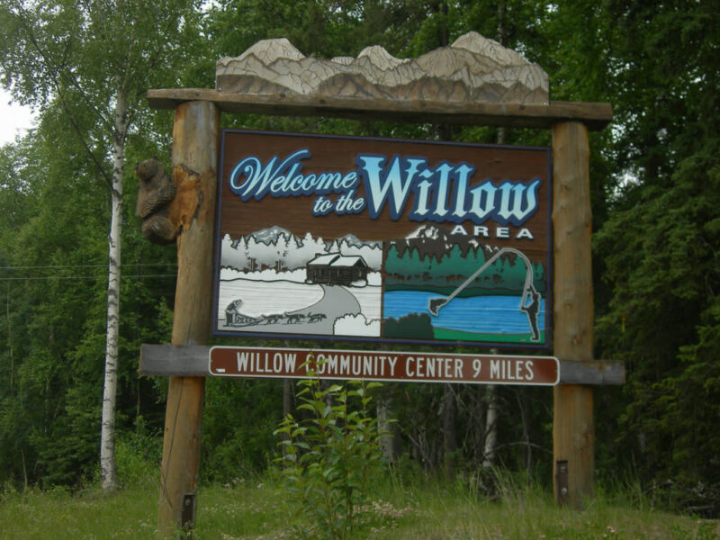 Willow-chamber1_0e31f146-5056-a36a-08e404e6949aaeed ► Sheila Monson